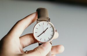 Hodinky s fitness funkcemi Porovnání dámských hodinek Samsung s konkurencí