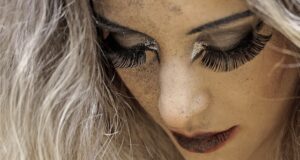 Krásné řasy: Jak na domácí péči Krásné řasy: Jak na domácí péči