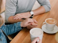 Obnovení doteku a intimity jako černoška s dlouhým COVIDem