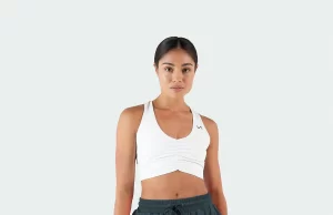 10 nejlepších trendy dámských šortek ze síťoviny: od sportovně elegantních po každodenní ležérní