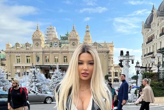 Nový elegantní vzhled: 5 dámských kombinéz na zip, které jsou úžasné